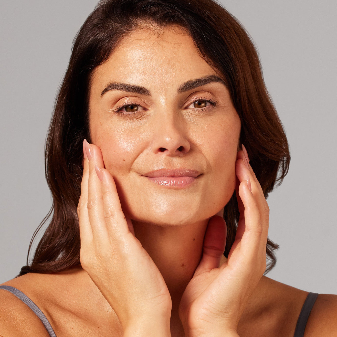 Peptides vs Hyaluronic Acid: What’s the Difference & Why They Work Better Together Peptides vs Hyaluronic Acid: What’s the Difference & Why They Work Better Together